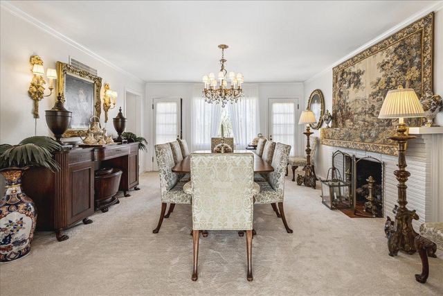 560 W WOODLAND HEIGHTS DR, Holly Springs, MS 38635