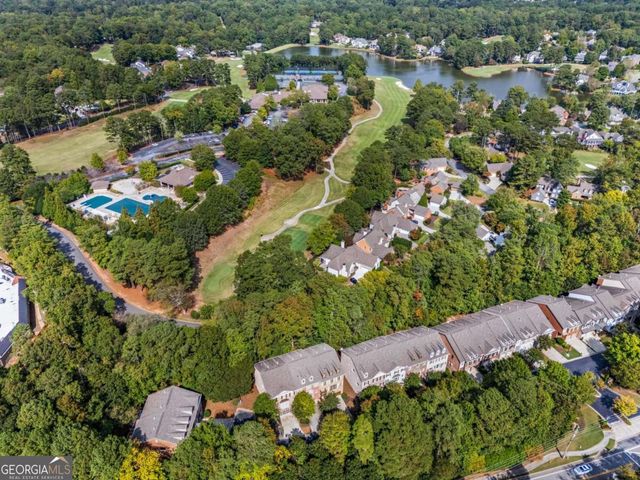 2602 Long Pointe, Roswell, GA 30076