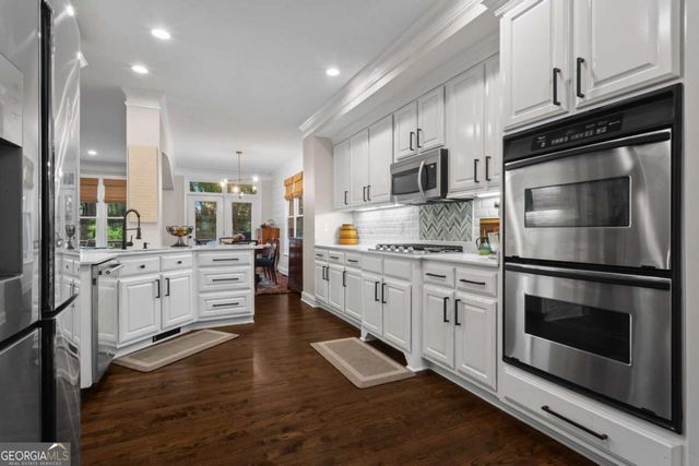 2602 Long Pointe, Roswell, GA 30076