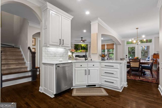 2602 Long Pointe, Roswell, GA 30076