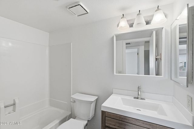 222 W BROWN Road 117, Mesa, AZ 85201