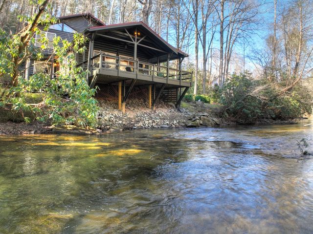 129 Old Bend Road, Blue Ridge, GA 30560