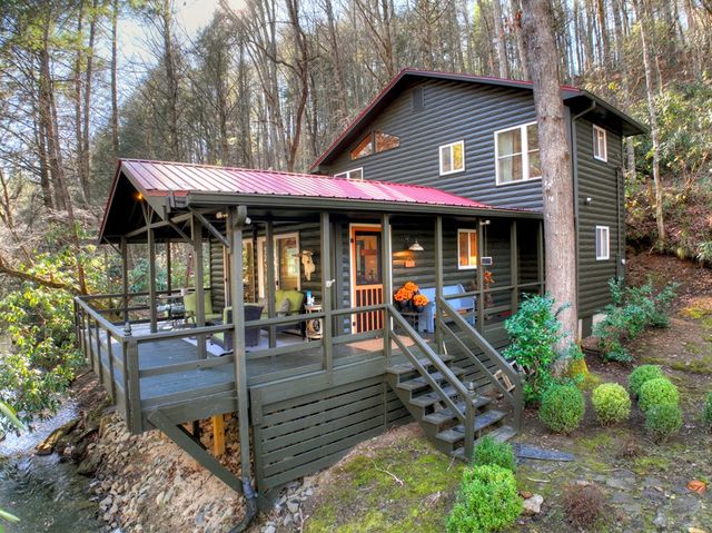 129 Old Bend Road, Blue Ridge, GA 30560