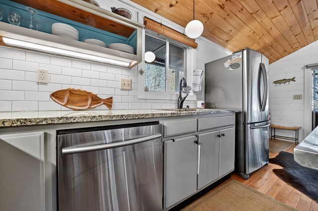 129 Old Bend Road, Blue Ridge, GA 30560