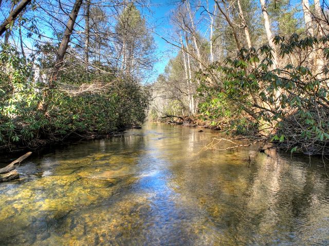 129 Old Bend Road, Blue Ridge, GA 30560