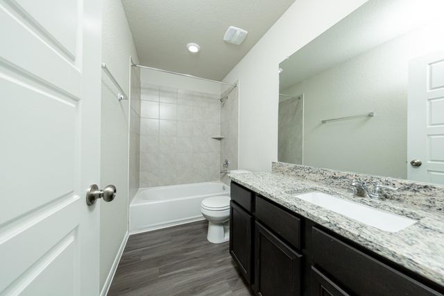 3058 Nickell Back Drive, Conroe, TX 77301