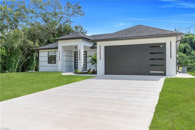2903 BELUGA STREET, Lehigh Acres, FL 33972
