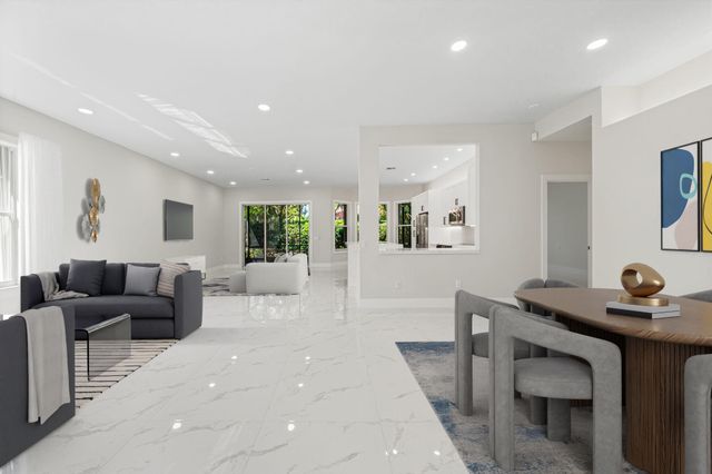 11431 Lanai Lane E, Boynton Beach, FL 33437