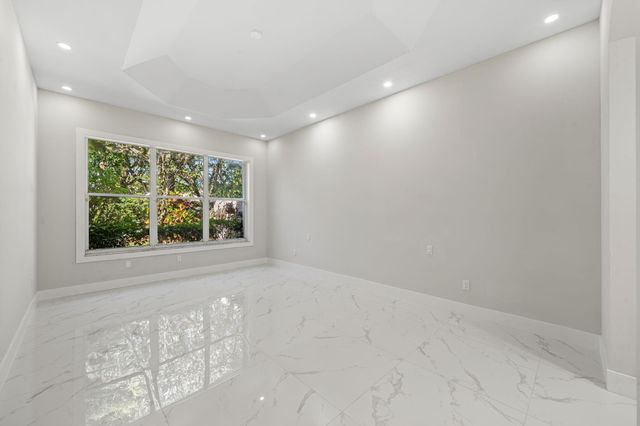 11431 Lanai Lane E, Boynton Beach, FL 33437