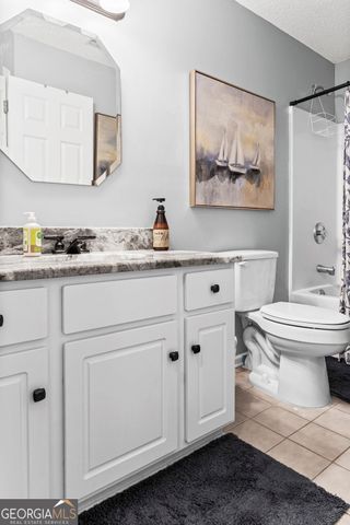 31 Mansour Circle, Newnan, GA 30263