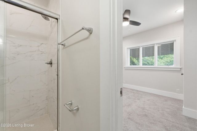 114 Oxford Pl, Louisville, KY 40207