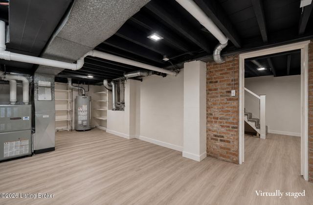 114 Oxford Pl, Louisville, KY 40207