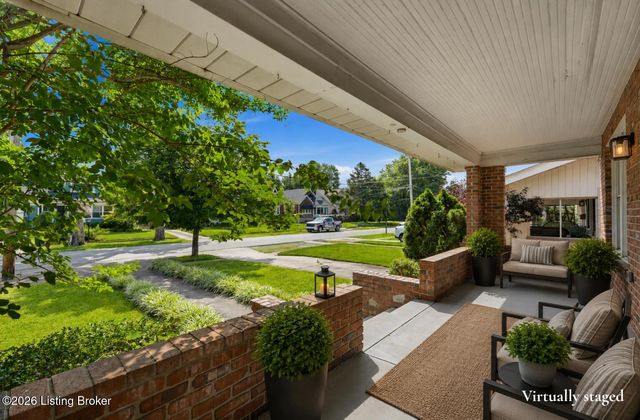 114 Oxford Pl, Louisville, KY 40207