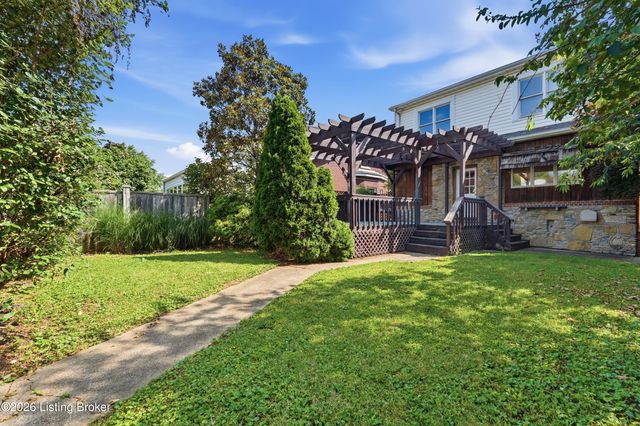 114 Oxford Pl, Louisville, KY 40207