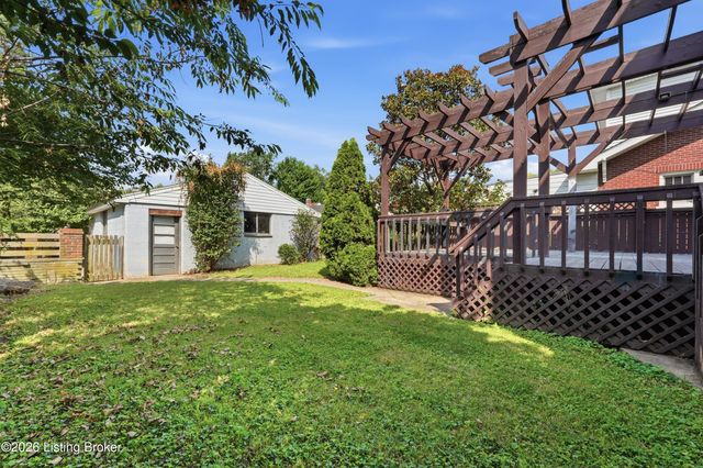 114 Oxford Pl, Louisville, KY 40207