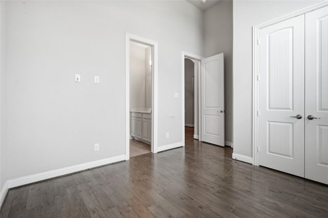 327 Westwood Drive, League City, TX 77573