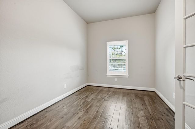 327 Westwood Drive, League City, TX 77573