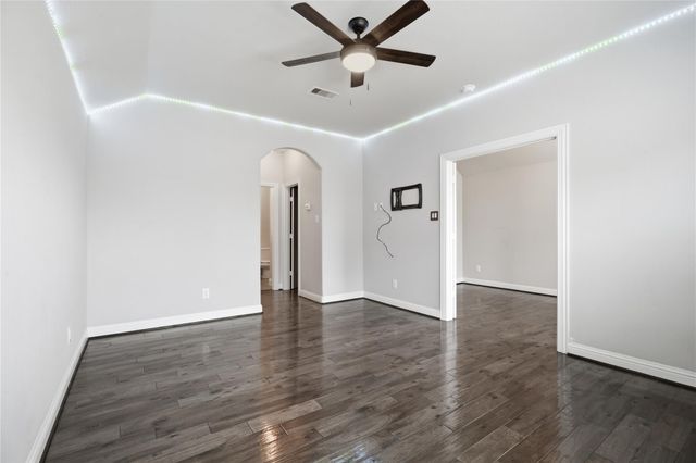 327 Westwood Drive, League City, TX 77573