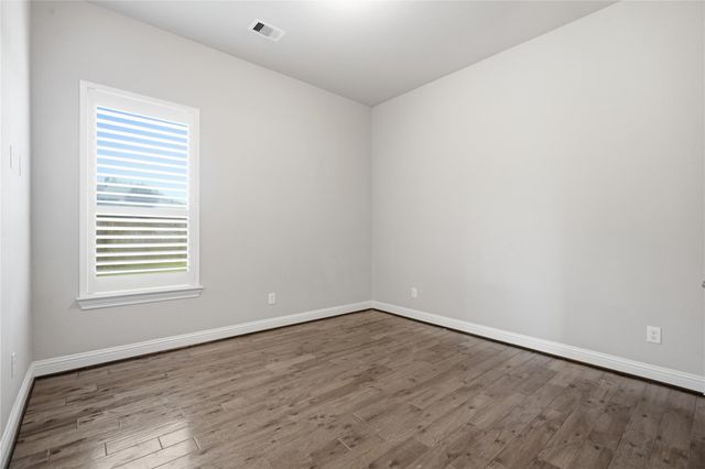 327 Westwood Drive, League City, TX 77573