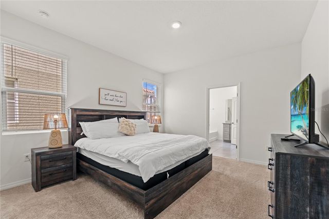 7630 OAKMOSS LOOP, Davenport, FL 33837