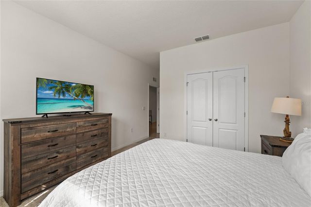 7630 OAKMOSS LOOP, Davenport, FL 33837