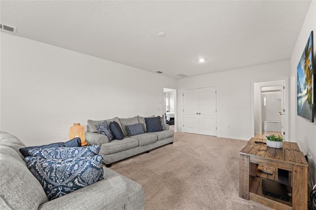 7630 OAKMOSS LOOP, Davenport, FL 33837