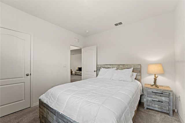 7630 OAKMOSS LOOP, Davenport, FL 33837