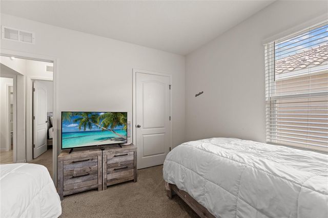 7630 OAKMOSS LOOP, Davenport, FL 33837