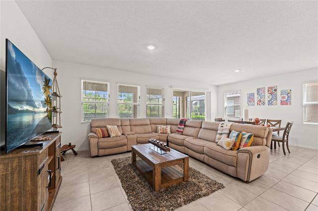 7630 OAKMOSS LOOP, Davenport, FL 33837