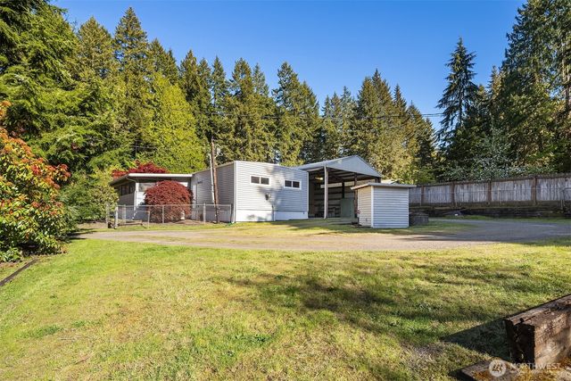 6037 NE BLAKELY Avenue, Bainbridge Island, WA 98110