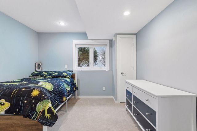 5420 Spring Lane, Minnetonka, MN 55345