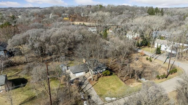 5420 Spring Lane, Minnetonka, MN 55345