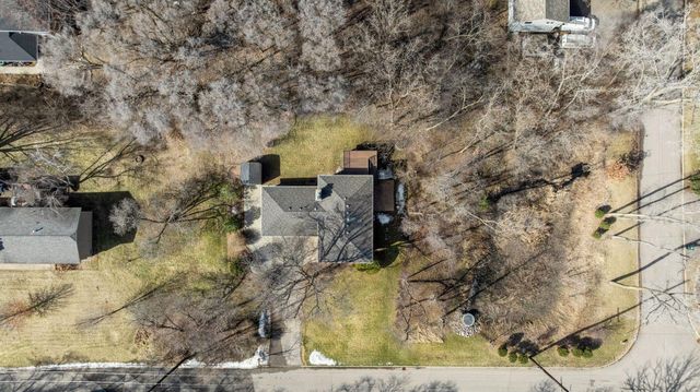 5420 Spring Lane, Minnetonka, MN 55345