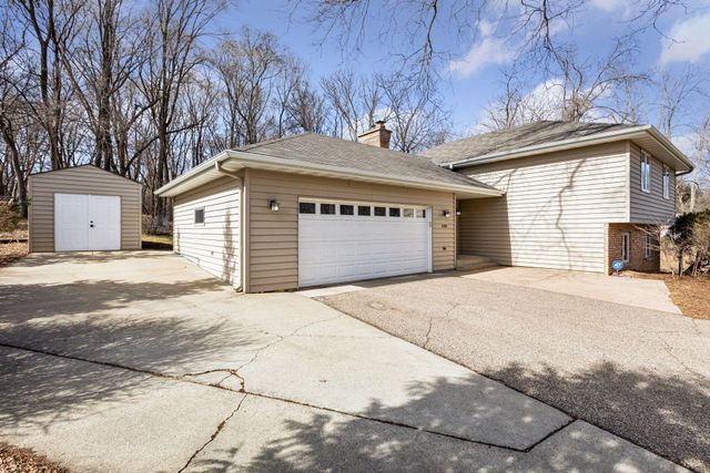 5420 Spring Lane, Minnetonka, MN 55345