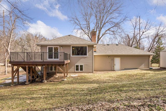 5420 Spring Lane, Minnetonka, MN 55345