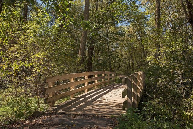 5420 Spring Lane, Minnetonka, MN 55345