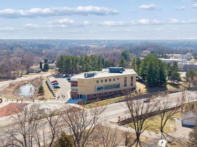 5420 Spring Lane, Minnetonka, MN 55345