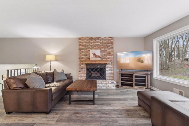 5420 Spring Lane, Minnetonka, MN 55345