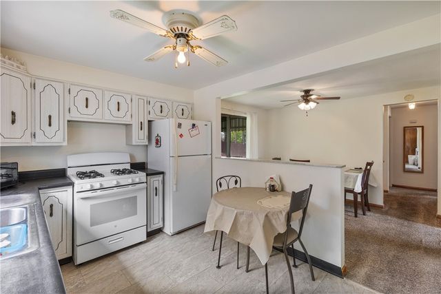 1334 Overdale Dr, West Homestead, PA 15120