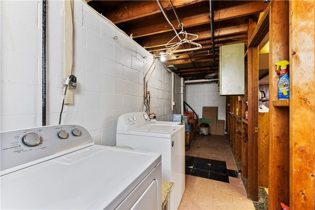 1334 Overdale Dr, West Homestead, PA 15120
