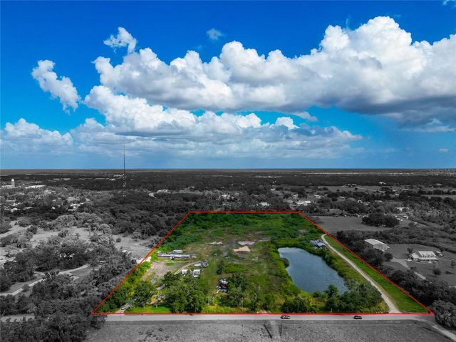 301 EAST ROAD, Sarasota, FL 34240