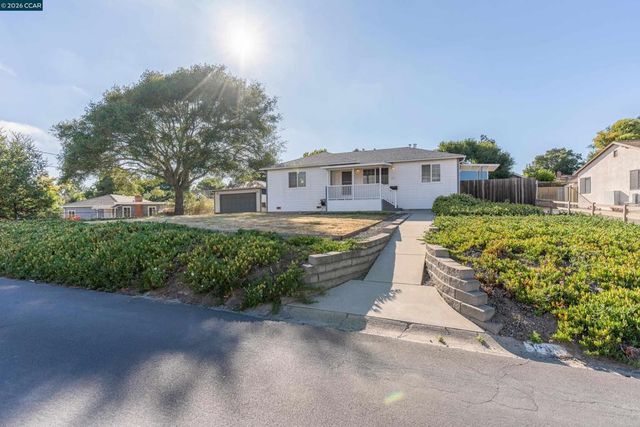831 Fulton Way, El Sobrante, CA 94803
