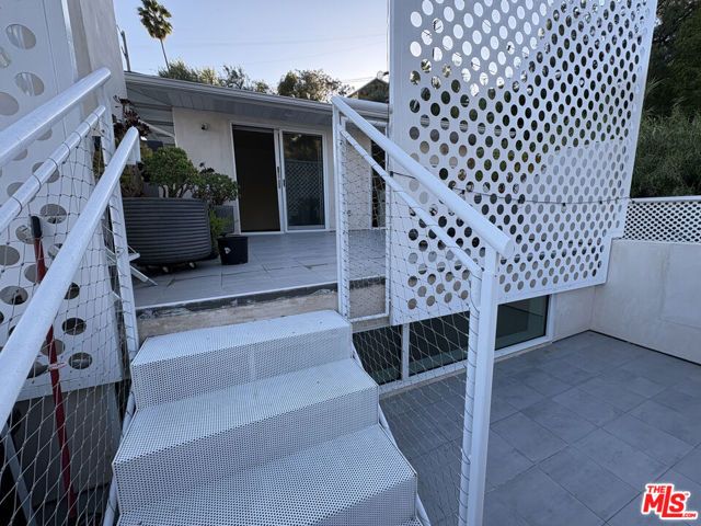 444 W Avenue 37, Los Angeles, CA 90065