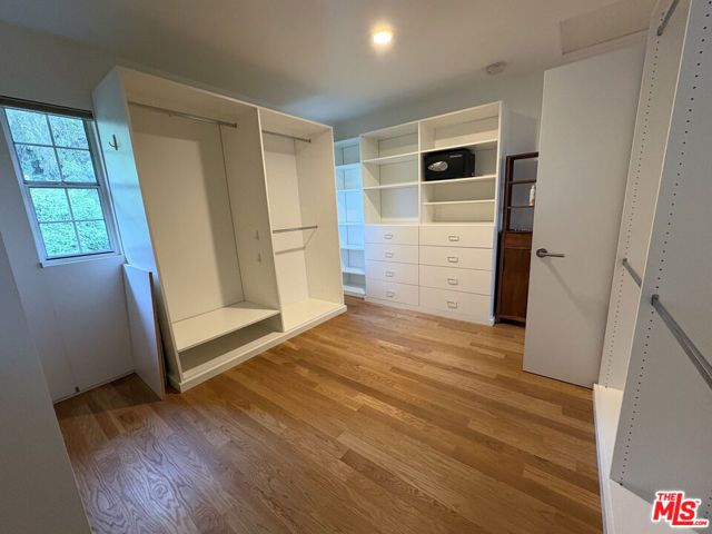 444 W Avenue 37, Los Angeles, CA 90065