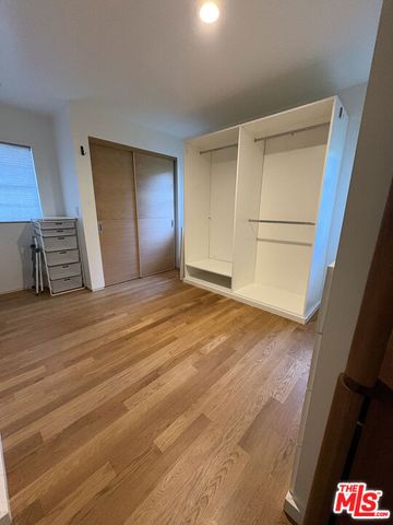 444 W Avenue 37, Los Angeles, CA 90065