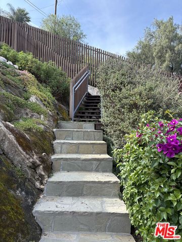 444 W Avenue 37, Los Angeles, CA 90065