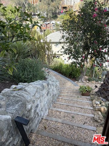 444 W Avenue 37, Los Angeles, CA 90065