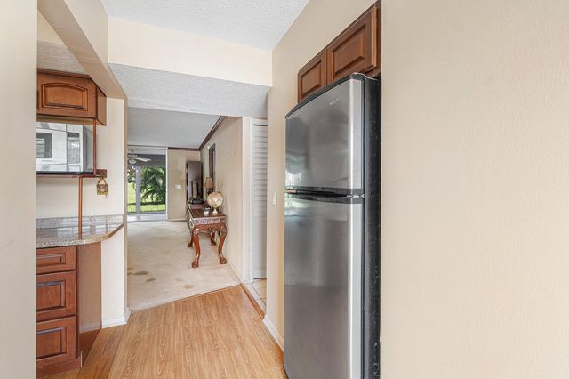 7610 NW 18th Street 102, Margate, FL 33063