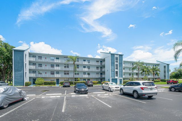7610 NW 18th Street 102, Margate, FL 33063