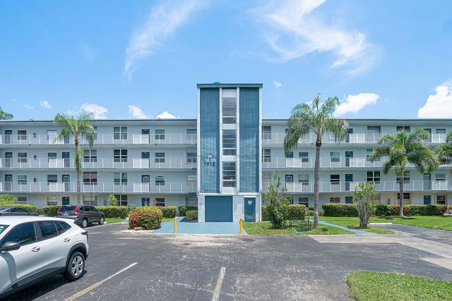 7610 NW 18th Street 102, Margate, FL 33063